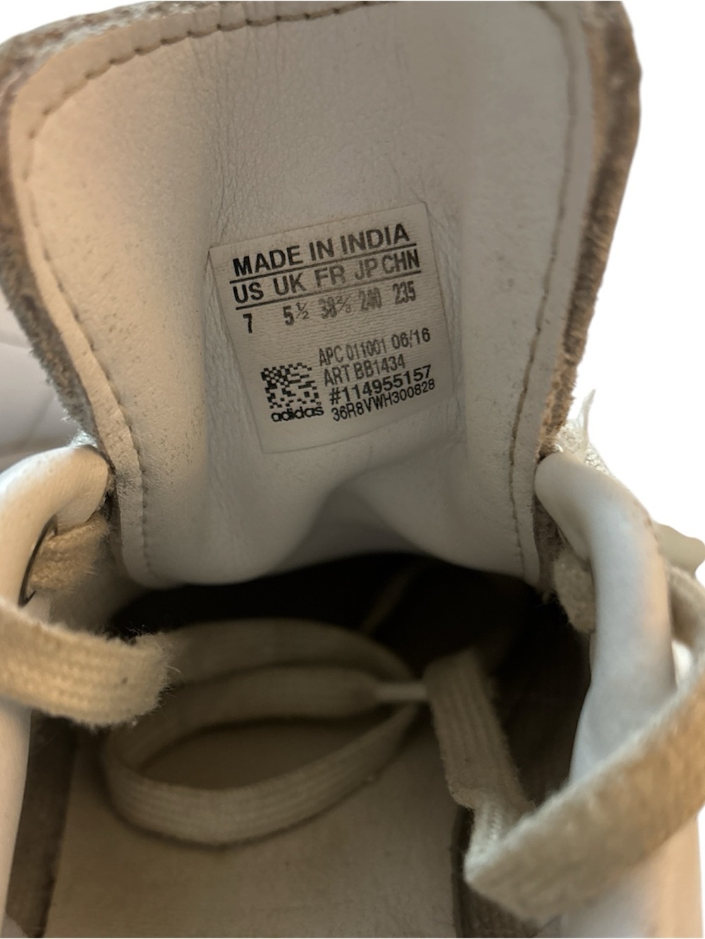adidas Low-Top Leather Sneakers - Picture 3 of 4
